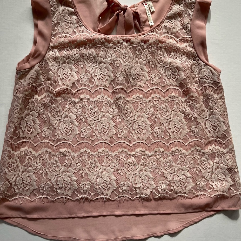 Pink with Lace Overlay Too, Sz L